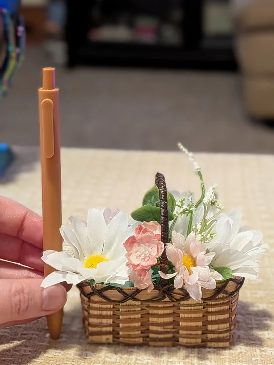 Handmade Little Artificial Flower Basket - Picture 4 of 4